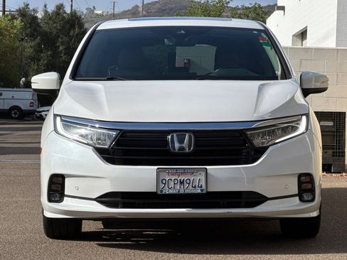 Certified 2023 Honda Odyssey Touring image 6