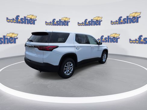 Certified 2022 Chevrolet Traverse LS AWD/4WD image 8