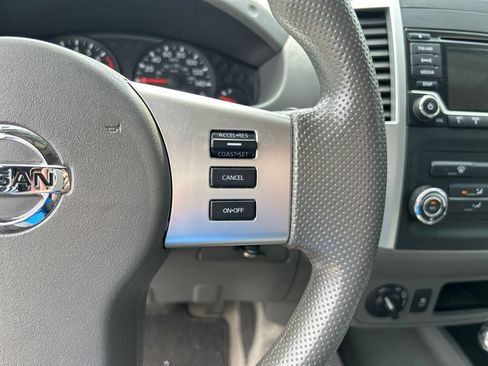 Used 2018 Nissan Frontier SV AWD/4WD image 22