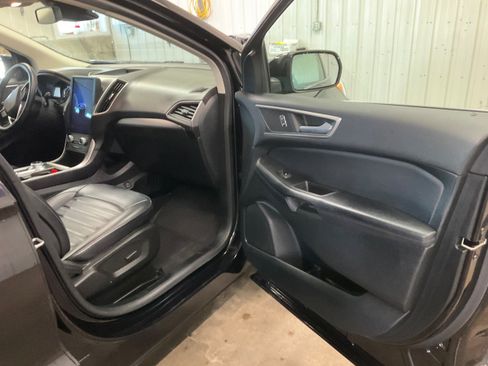 Used 2023 Ford Edge SEL w/ Convenience Package AWD/4WD image 28