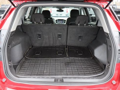 Used 2020 GMC Terrain SLE w/ Driver Convenience Package image 19