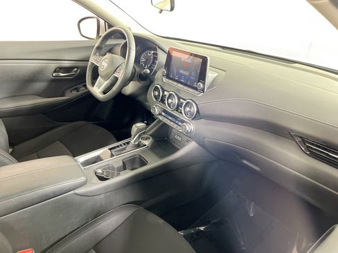 Used 2020 Nissan Sentra SV FWD image 26