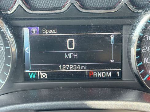 Used 2015 Chevrolet Silverado 2500 LTZ w/ LTZ Plus Package image 18