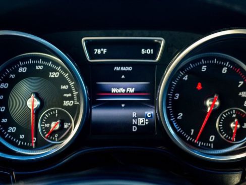 Used 2018 Mercedes-Benz GLE 350 4MATIC w/ Premium 2 Package image 12