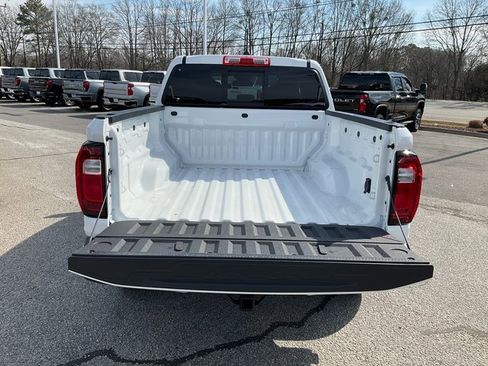 Certified 2026 GMC Canyon AT4 image 16