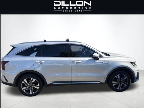 Used 2023 Kia Sorento SX Prestige AWD/4WD image 19