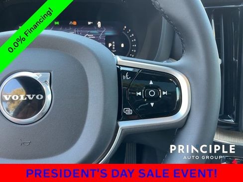 New 2026 Volvo XC60 B5 Plus w/ Climate Package image 23