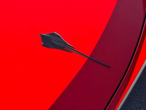 Used 2023 Chevrolet Corvette Stingray Premium Cpe w/ Z51 Performance Package RWD image 17