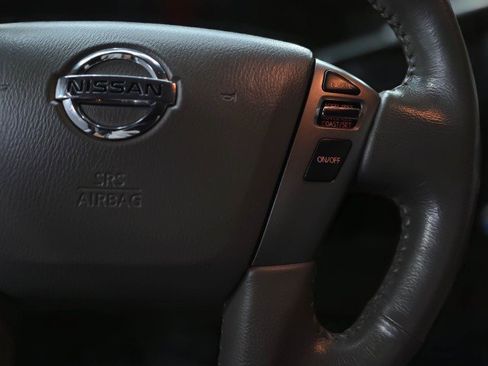 Used 2016 Nissan NV 3500 SL RWD image 18
