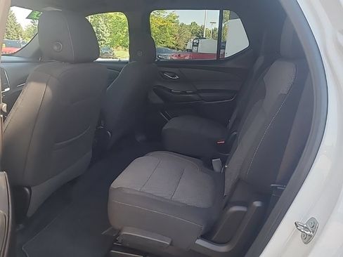 Used 2023 Chevrolet Traverse LT AWD/4WD image 20