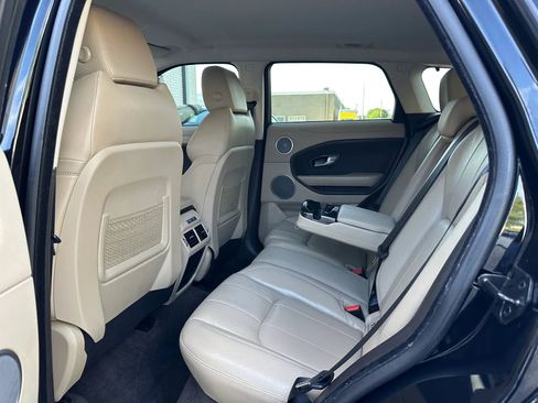 Used 2019 Land Rover Range Rover Evoque AWD/4WD image 17