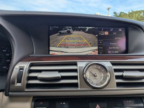 Used 2015 Lexus LS 460 image 32