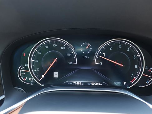 Used 2018 BMW 750i RWD image 26