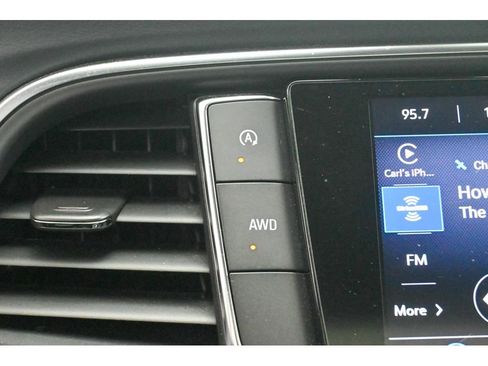 Used 2024 Buick Enclave Essence w/ Experience Buick Package image 50