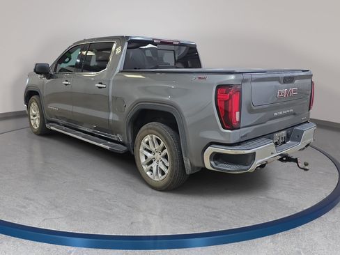Used 2022 GMC Sierra 1500 SLT w/ SLT Premium Package AWD/4WD image 8