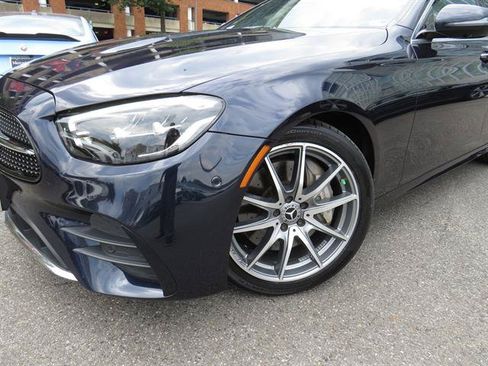 Used 2022 Mercedes-Benz E 350 4MATIC Sedan image 25