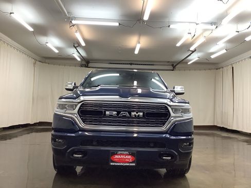 Used 2022 RAM 1500 Limited w/ Body-Colour Bumper Group image 11