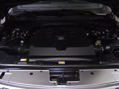 Used 2017 Land Rover Range Rover Long Wheelbase Supercharged image 28