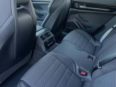 New 2025 Porsche Panamera RWD image 15