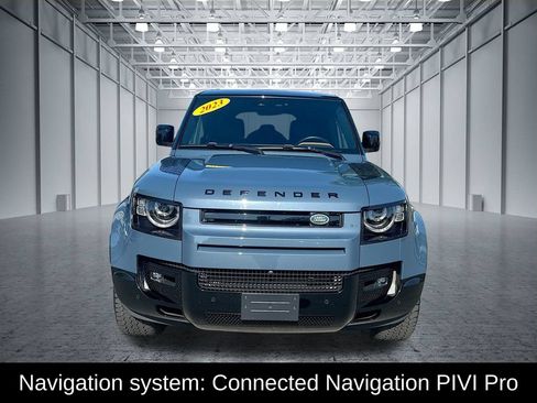 Used 2023 Land Rover Defender 110 X-Dynamic SE AWD/4WD image 2