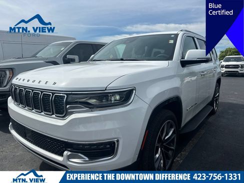Used 2022 Jeep Wagoneer Series II w/ Premium Group I AWD/4WD image 1