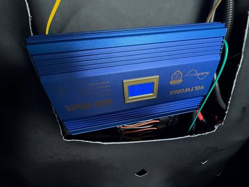 Used 2012 Mercedes-Benz Sprinter 2500 image 32