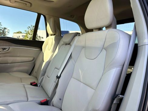 Certified 2024 Volvo XC90 T8 Plus w/ Protection Package Premier image 12