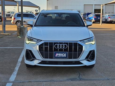 Used 2022 Audi Q3 2.0T Premium Plus w/ Premium Plus Package image 2
