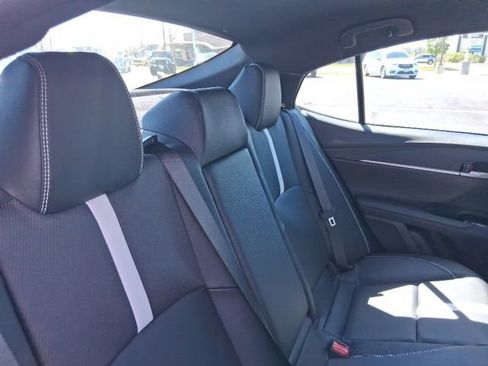 New 2026 Toyota Camry SE FWD image 9