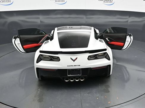Used 2018 Chevrolet Corvette Z06 RWD image 35