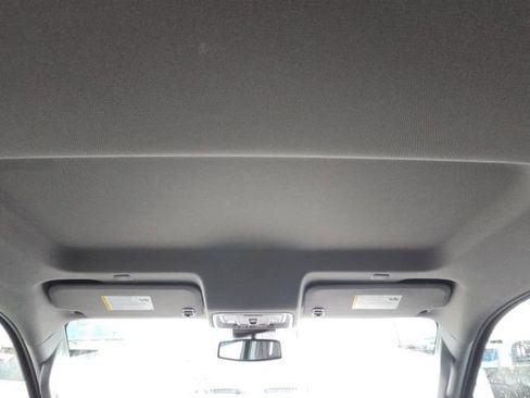 Used 2023 GMC Sierra 1500 SLT w/ SLT Premium Plus Package image 39