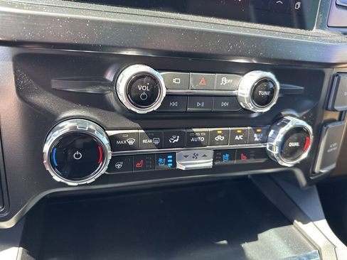 New 2026 Ford F250 Lariat w/ Lariat Premium Package image 33