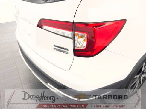 Used 2022 Honda Pilot Touring image 13