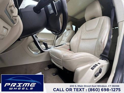 Used 2014 Volvo XC60 T6 image 10