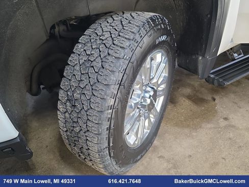 Used 2023 GMC Sierra 2500 Denali w/ Denali Ultimate Package image 30