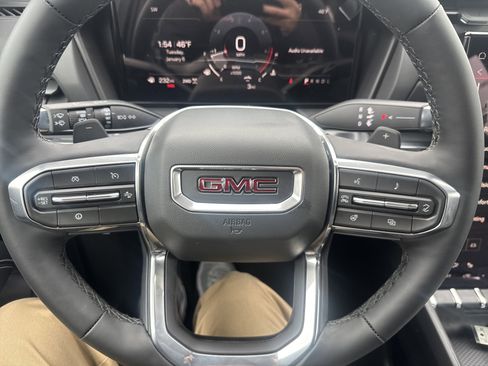 New 2026 GMC Terrain Elevation image 17