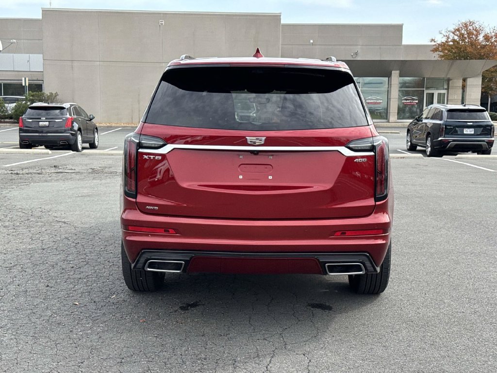 Used 2024 Cadillac XT6 Sport w/ Platinum Package AWD/4WD image 23