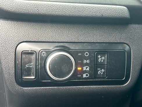 Used 2024 Ford Escape ST-Line image 17