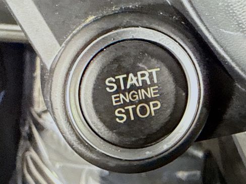 Used 2022 Alfa Romeo Stelvio Ti w/ Active Assist Plus Package image 21