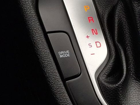 Used 2023 Kia Forte LXS image 25