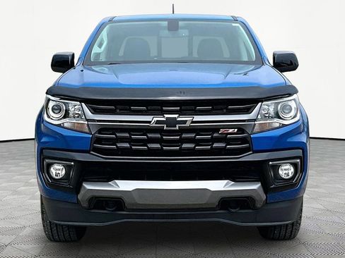 Used 2022 Chevrolet Colorado Z71 AWD/4WD image 3