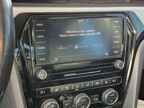 Used 2020 Volkswagen Passat 2.0T SE image 14