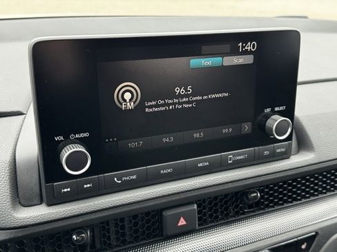 Used 2024 Honda CR-V Sport image 3