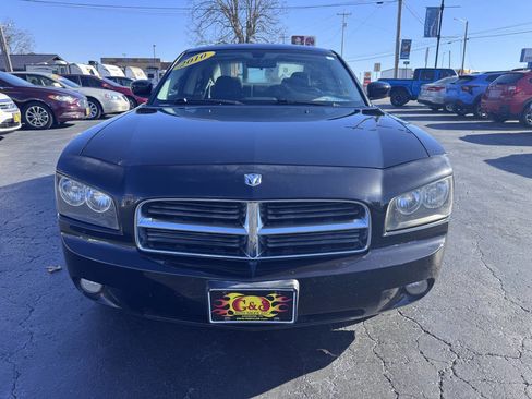 Used 2010 Dodge Charger SXT image 9