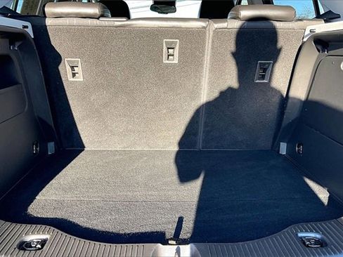 Used 2019 Chevrolet Trax LT w/ LT Convenience Package image 25