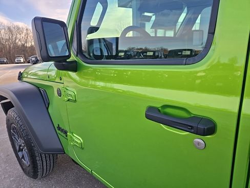 New 2026 Jeep Wrangler Unlimited Sport AWD/4WD image 26