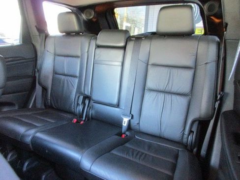 Used 2013 Jeep Grand Cherokee Laredo image 28