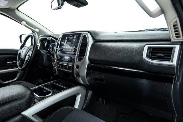Used 2021 Nissan Titan SV w/ SV Convenience Package AWD/4WD image 10