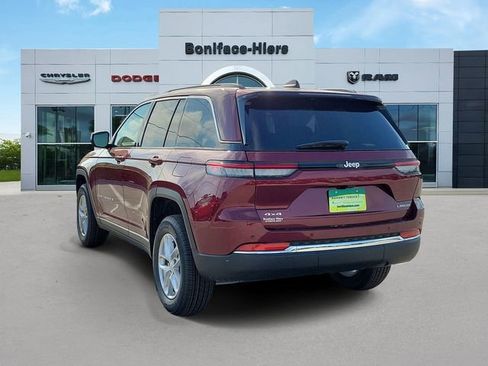 New 2026 Jeep Grand Cherokee Laredo image 3