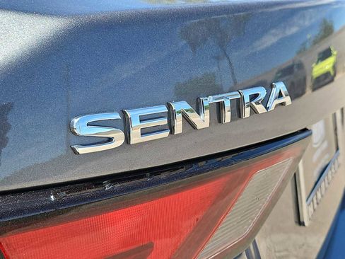Used 2025 Nissan Sentra SV FWD image 12